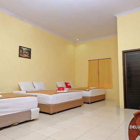 Zen Rooms B Walk Batu Malang Exteriér fotografie