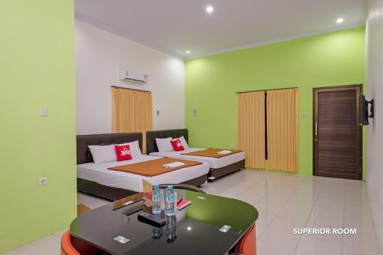 Zen Rooms B Walk Batu Malang Exteriér fotografie